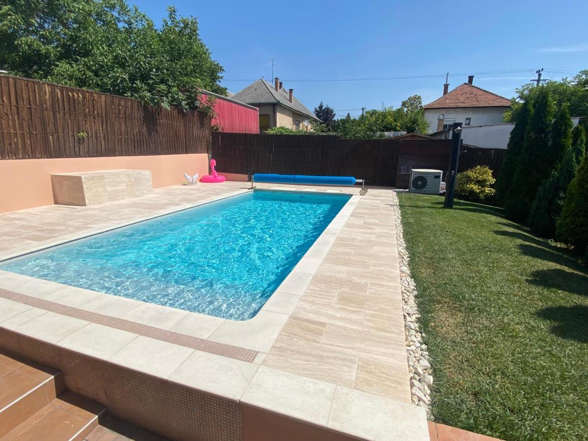 Garden Spa Resort Budapest Bagian luar foto