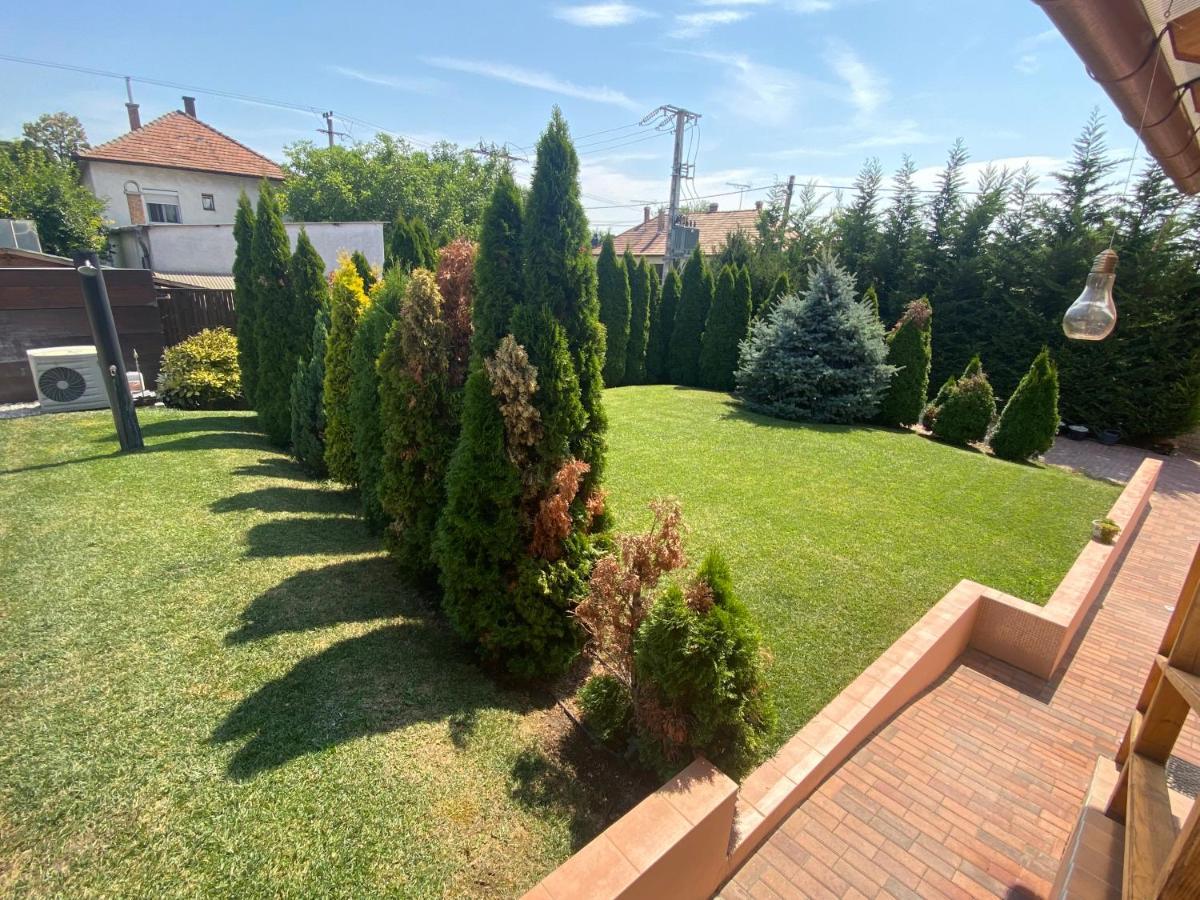 Garden Spa Resort Budapest Bagian luar foto