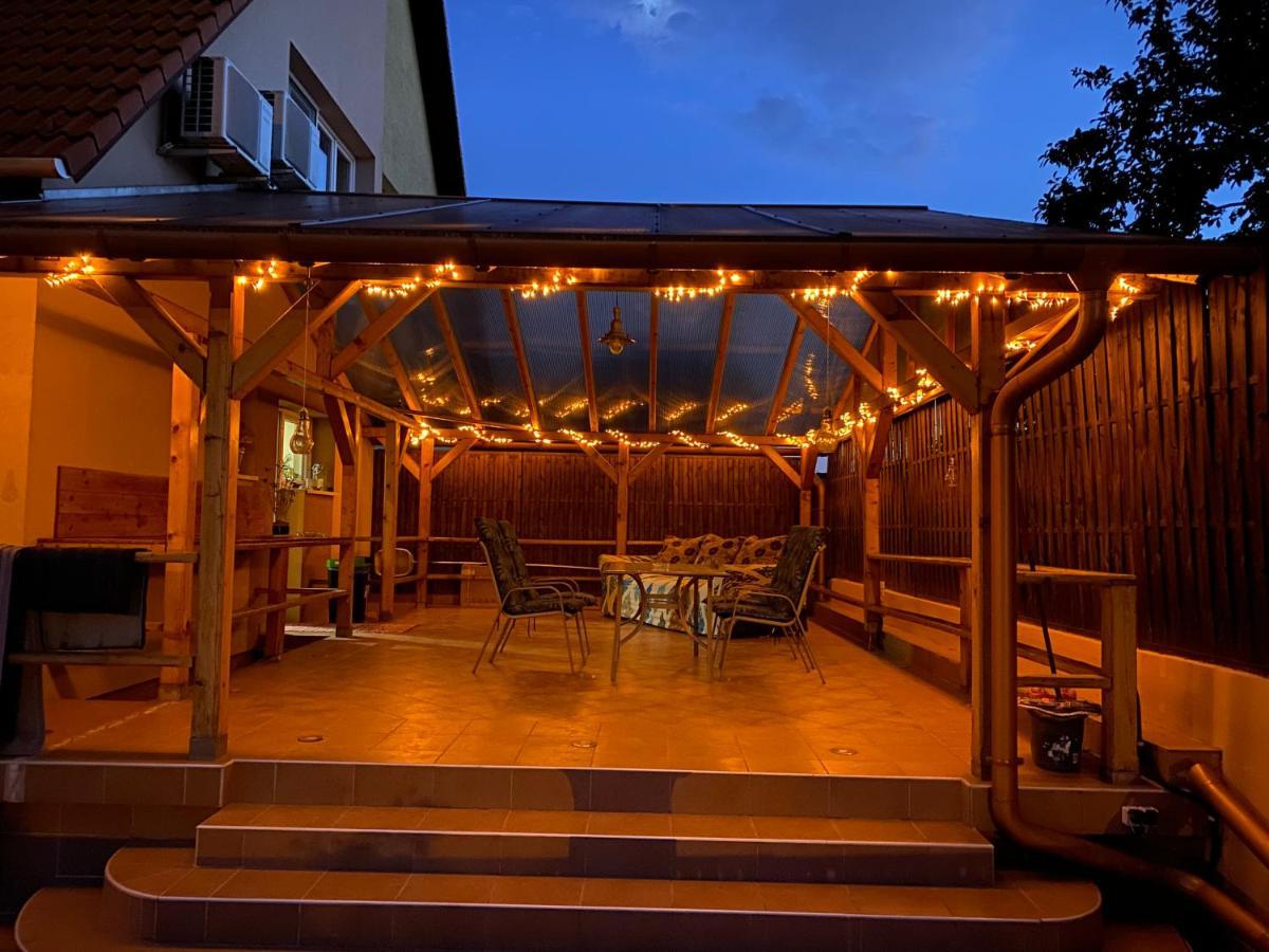 Garden Spa Resort Budapest Bagian luar foto
