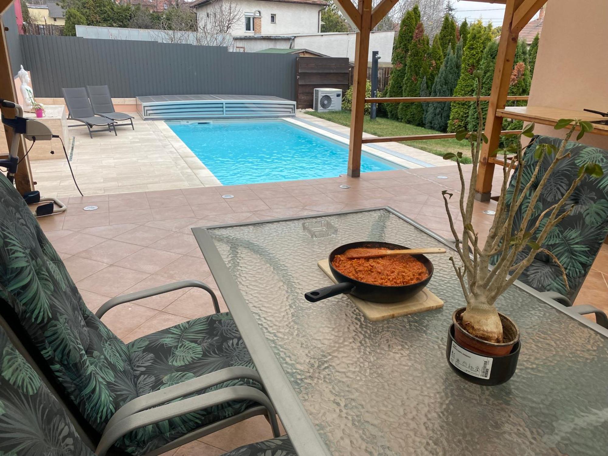 Garden Spa Resort Budapest Bagian luar foto
